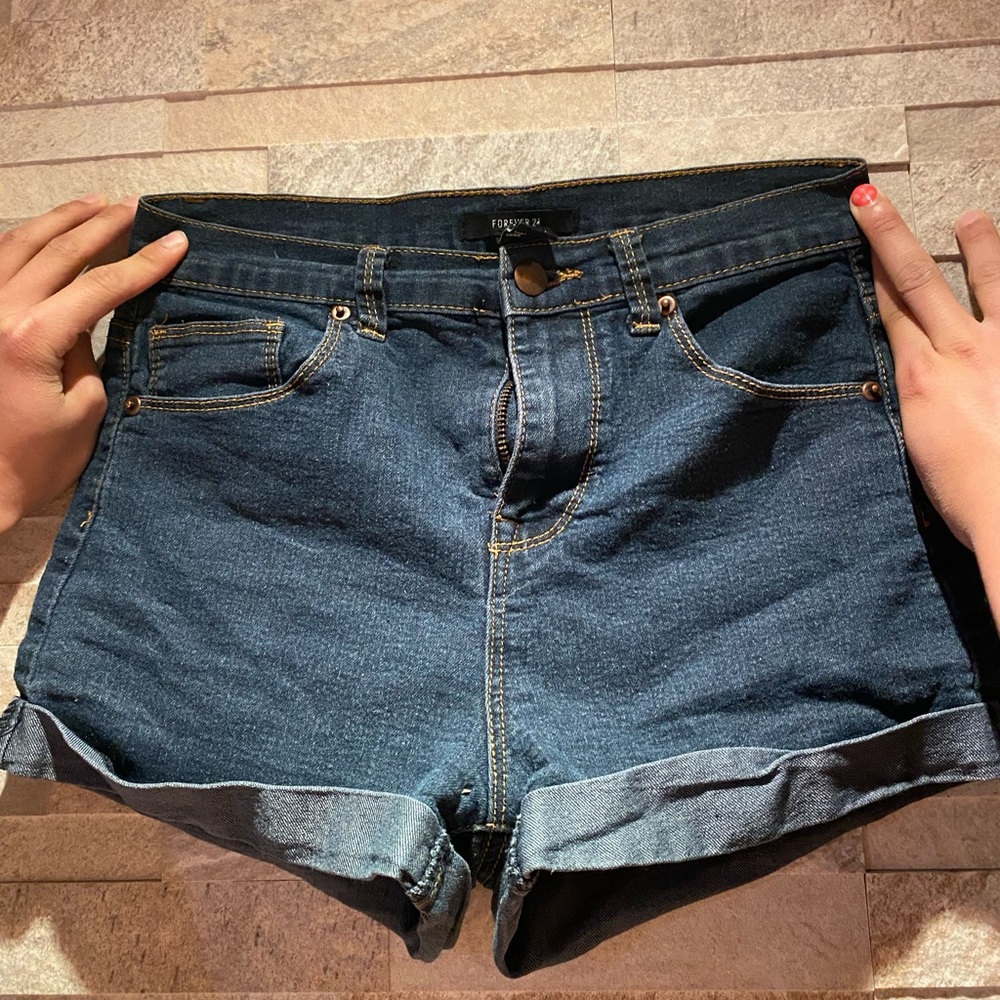 FOREVER 21 JEAN SHORTS
